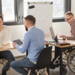 Collectif de travail avec des collègues en situation de handicap