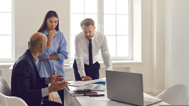 Lire la suite à propos de l’article L’AFEST – Apprendre en situation de travail