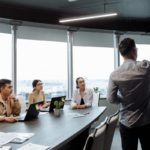 article site cgi reunion 4 personnes bureau